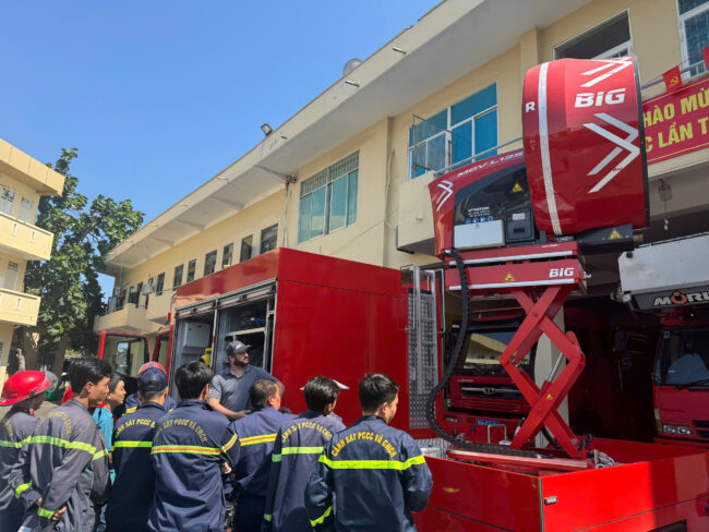 z7628574160604_23d12a493b3ddcdcfac1a88059ba7c97